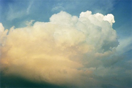 Cloud-June_2013_26x40cm©LHe